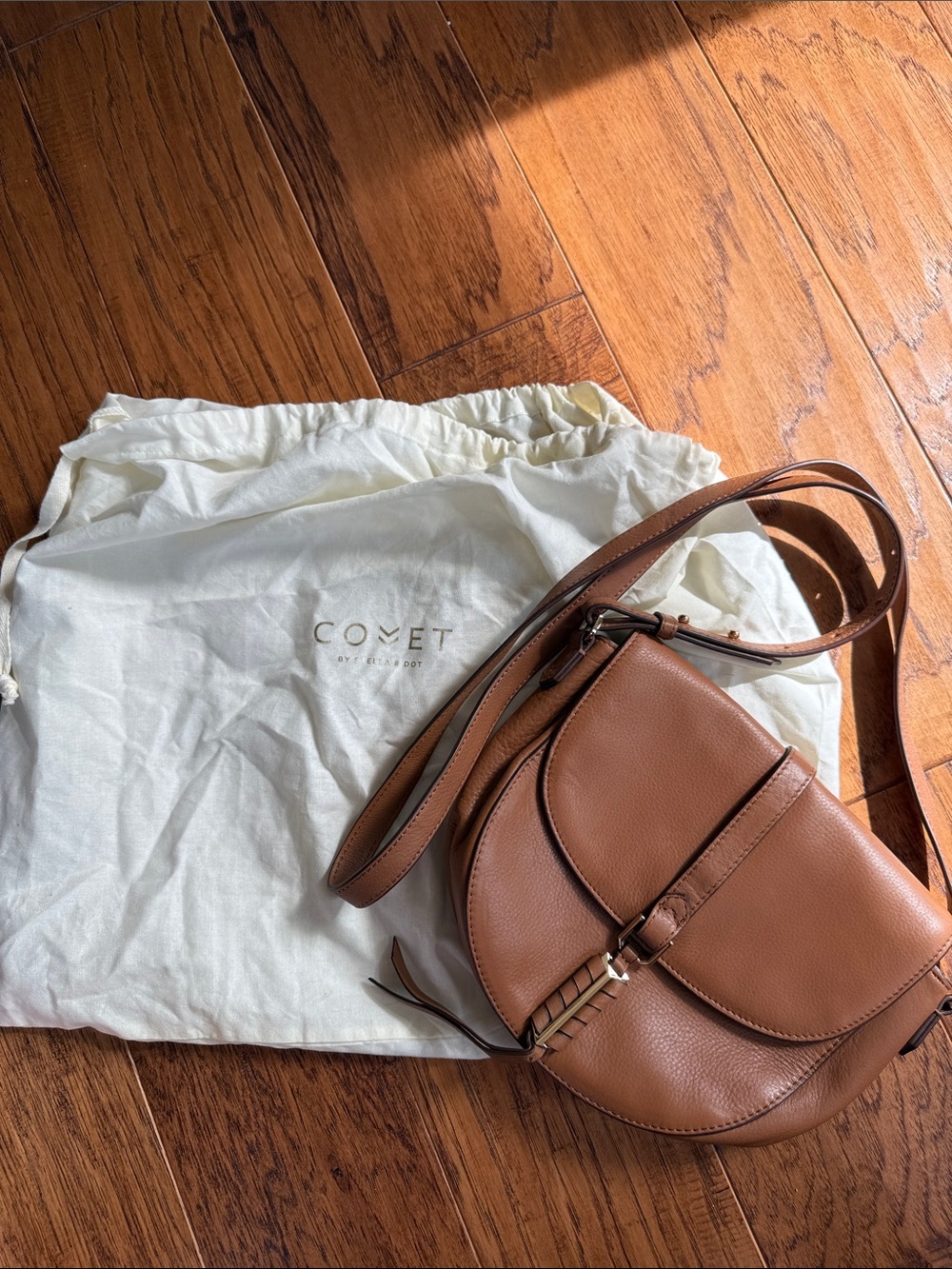Covet by Stella & Dot Tan Leather Saddle Crossbody Bag